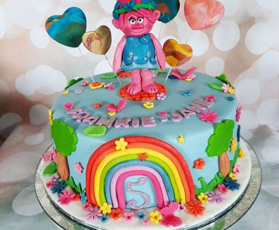 Poppy Troll Cake