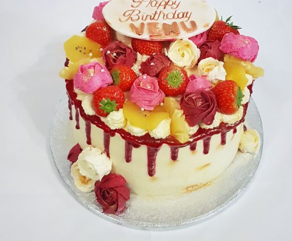 Roses & Fruit Fresh Cream Cake