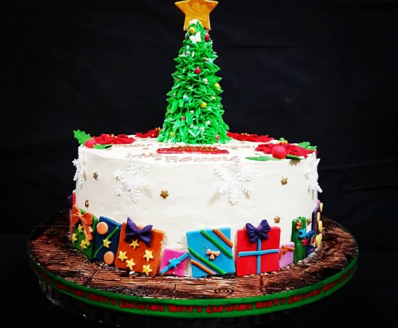 Christmas Tree Cake